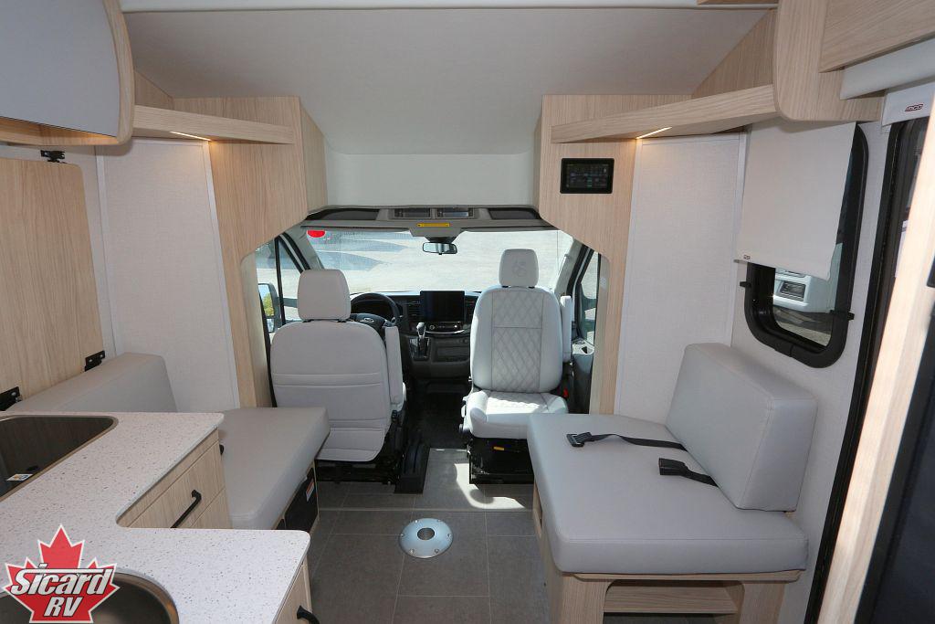 2025 LEISURE TRAVEL VANS WONDER W24RL-AWD