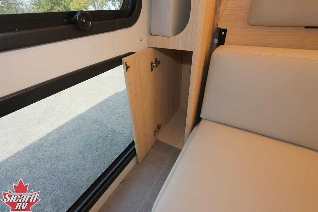 2025 LEISURE TRAVEL VANS WONDER W24RL-AWD
