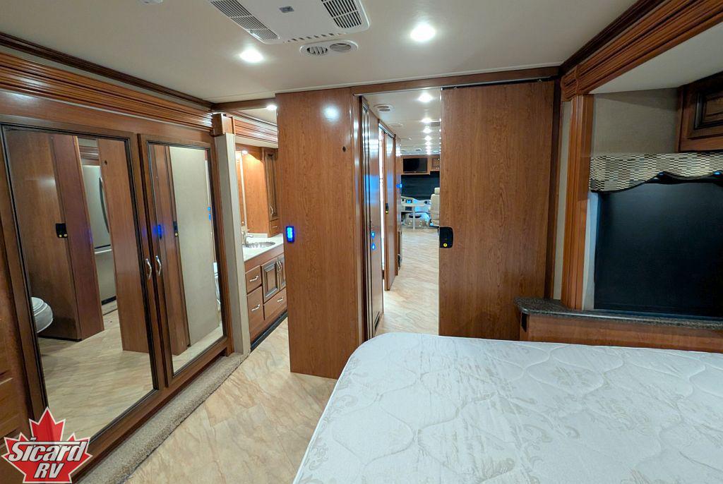 2017 HOLIDAY RAMBLER VACATIONER 35P