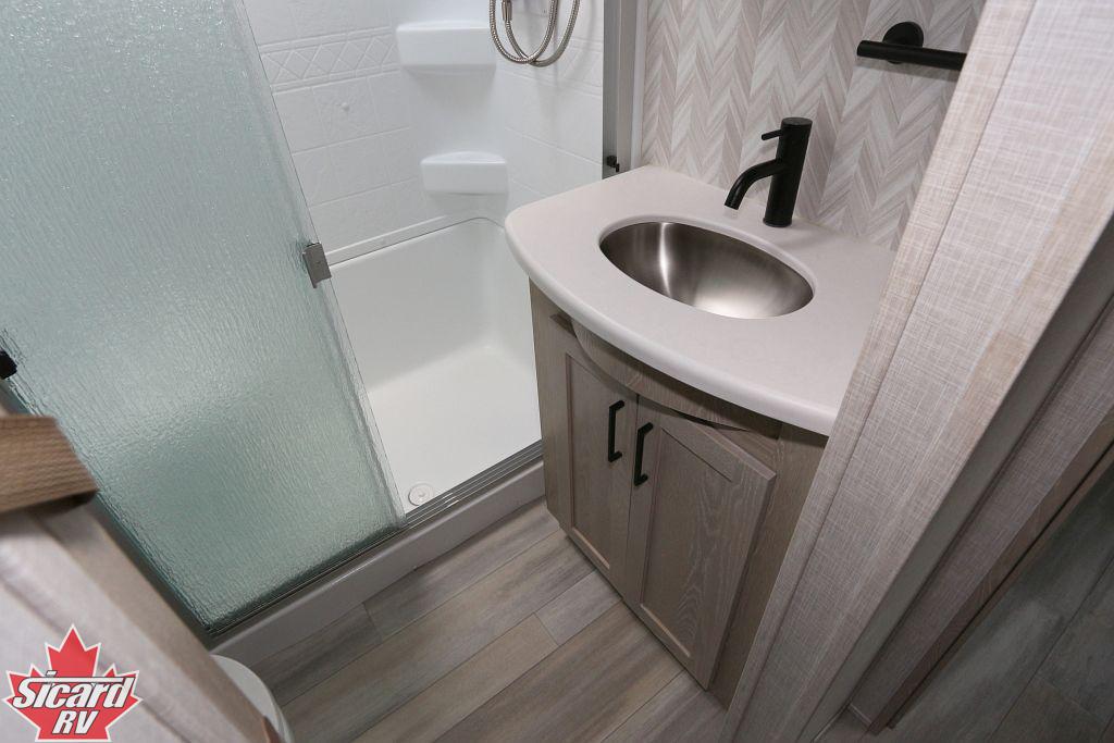 2023 FOREST RIVER FLAGSTAFF 8529CLBS