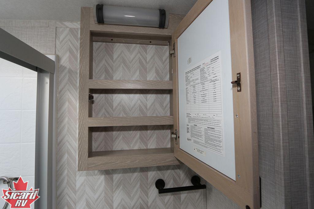 2023 FOREST RIVER FLAGSTAFF 8529CLBS