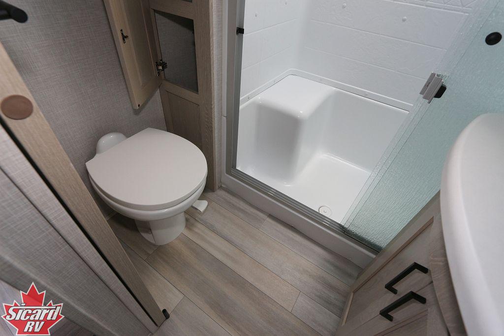 2023 FOREST RIVER FLAGSTAFF 8529CLBS