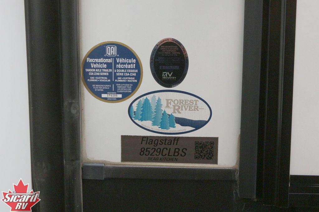 2023 FOREST RIVER FLAGSTAFF 8529CLBS