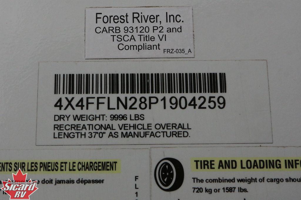 2023 FOREST RIVER FLAGSTAFF 8529CLBS