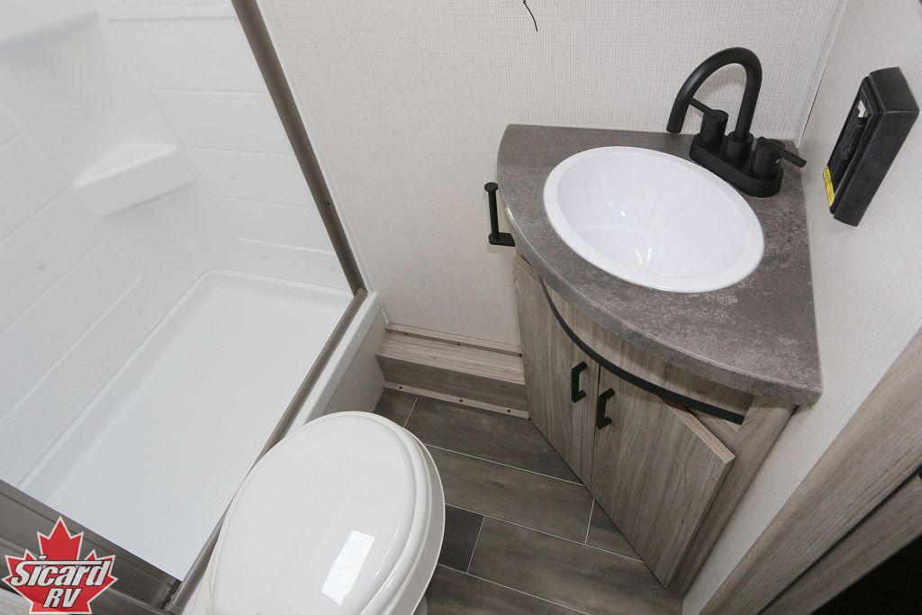 2023 KEYSTONE PASSPORT SL SERIES 221BH