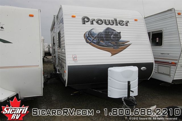 2013 HEARTLAND PROWLER 26PBH