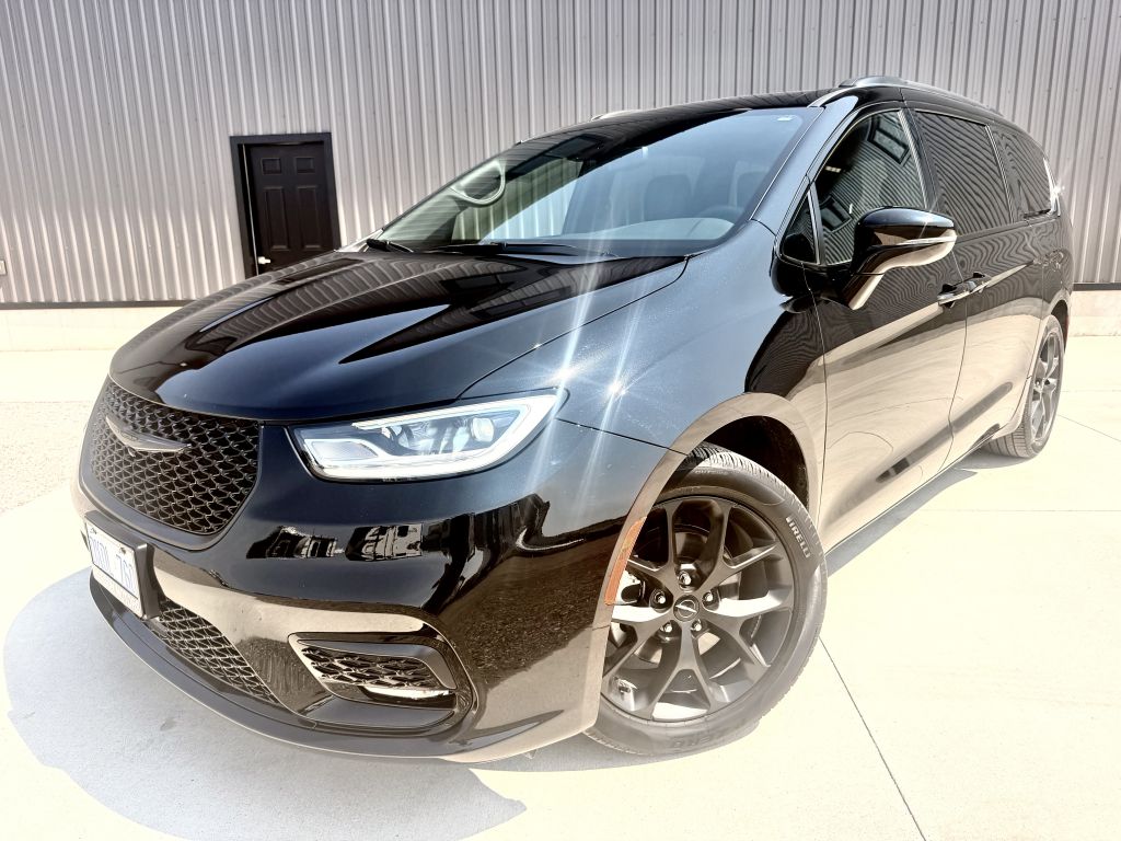 2024 Chrysler Pacifica Minivan Front-Wheel Drive Automatic