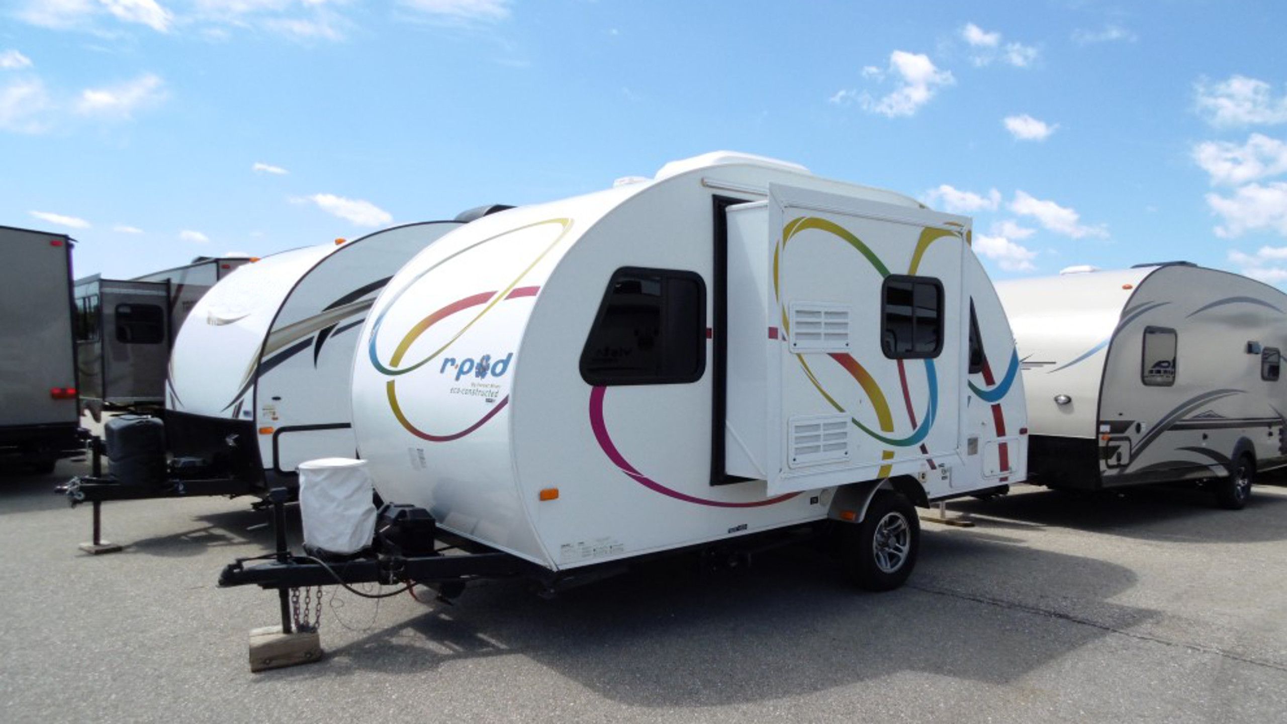 View Can-Am RV Centre RVs for sale | 11 - 20 of 47 units