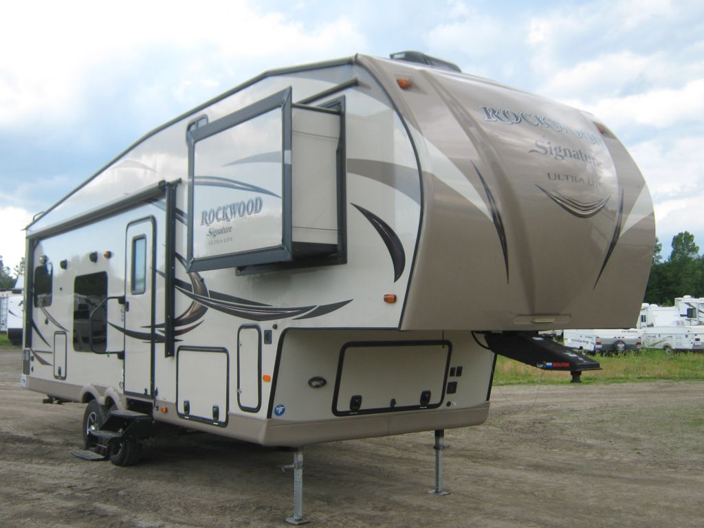 Used Rockwood Fifth Wheel trailers for sale in ON
