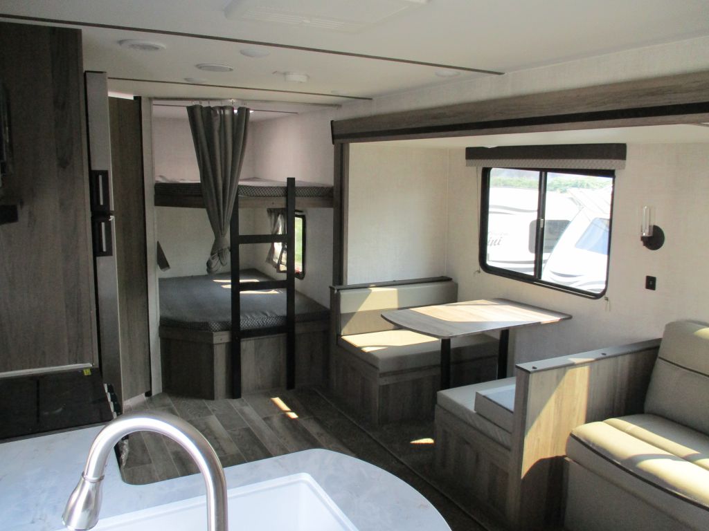 2023 Gulf Stream trailmaster 268bh