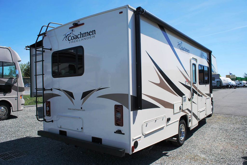 New and Used RV Motorhomes for Sale - RVHotline Canada RV Trader