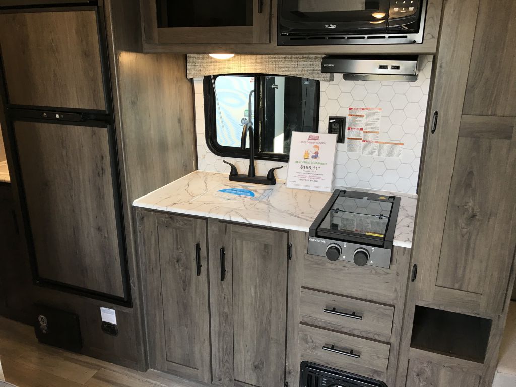 2022 Coachmen RV 182 dbu