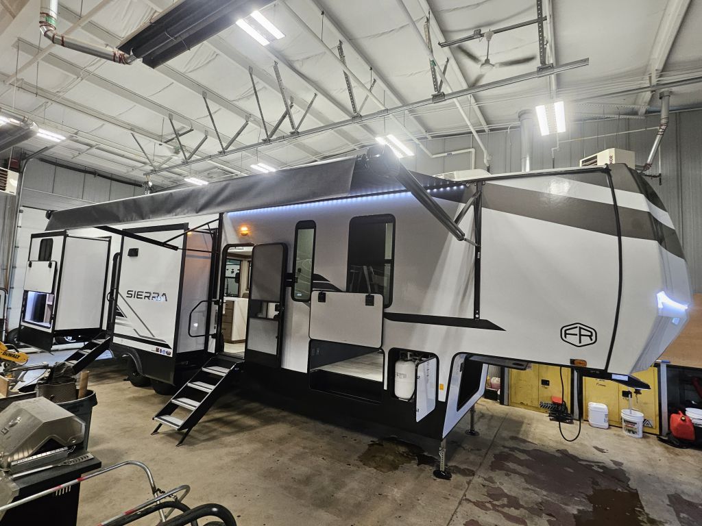 2026 SIERRA 3844QUAD