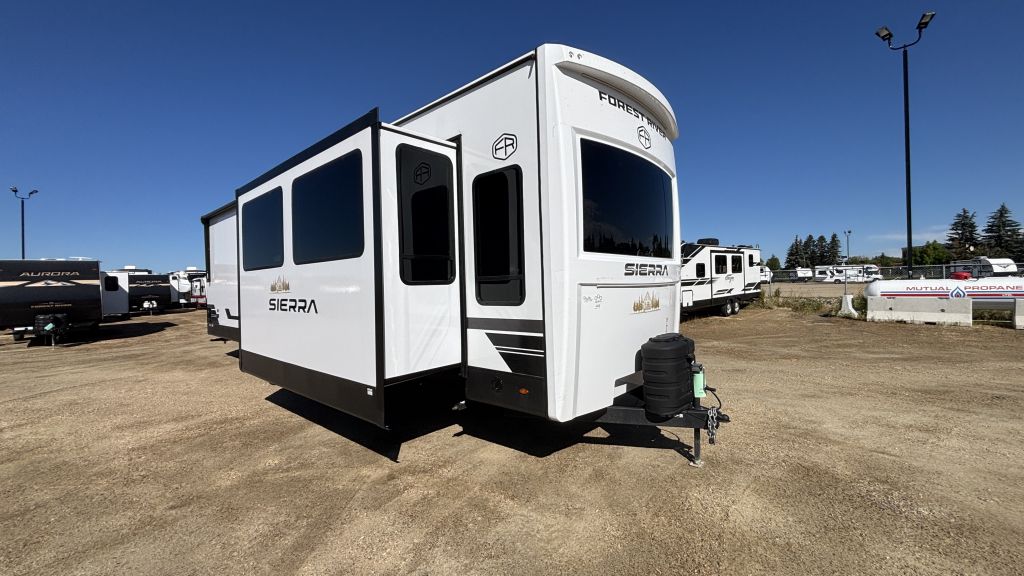 2026 SIERRA 389HBFL