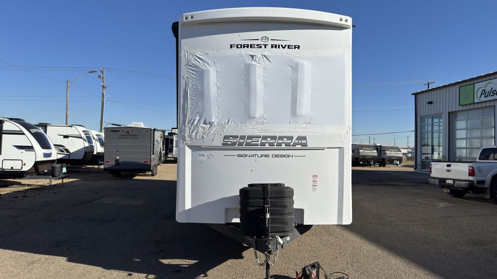 2027 SIERRA 422FKL
