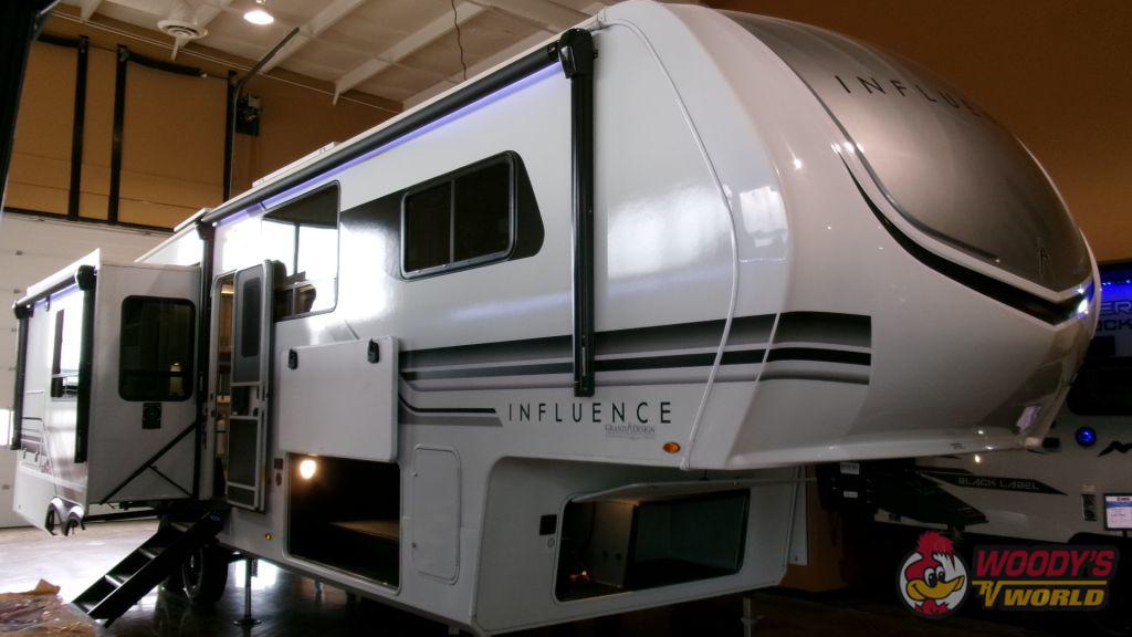 2025 INFLUENCE 3203GK-SH