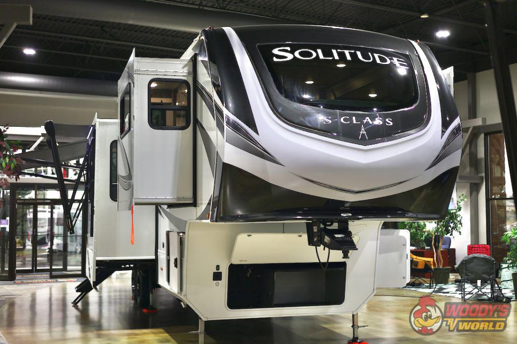 2012 Coachmen Chaparral Lite 270RKS Woody's RV World