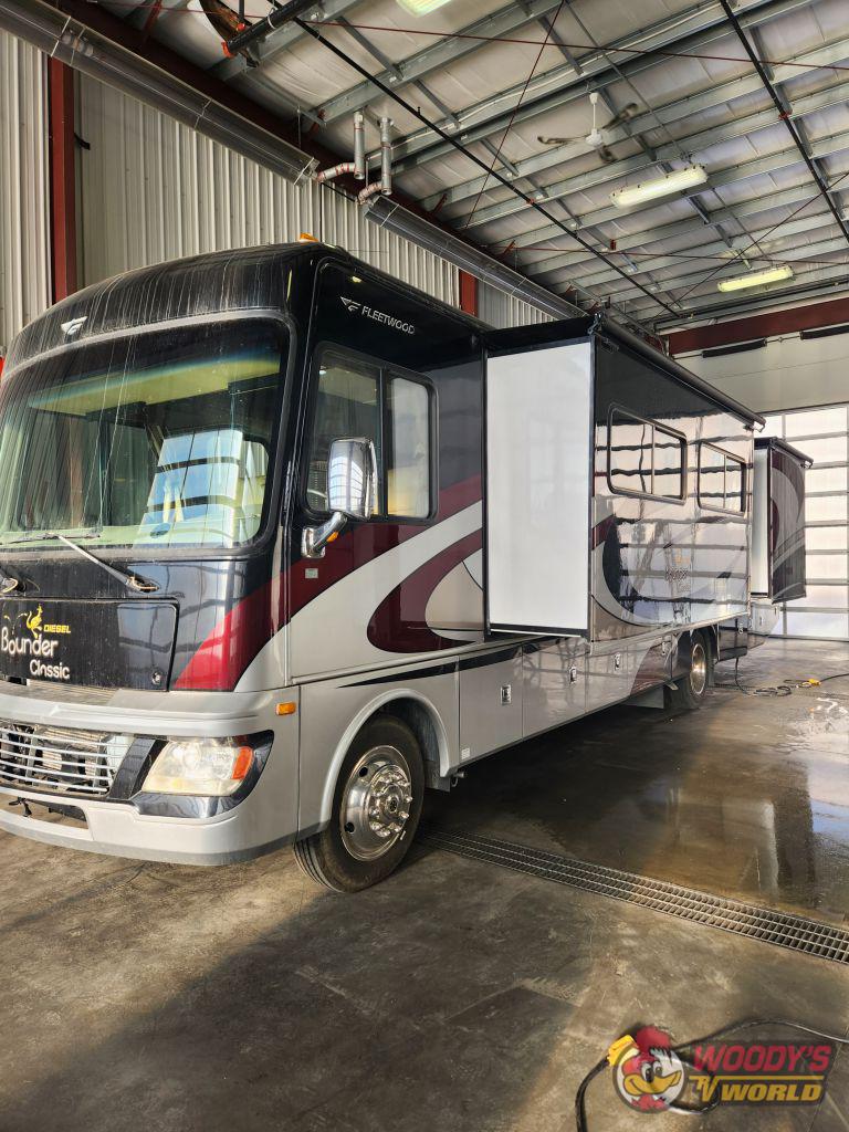 2012 BOUNDER CLASSIC 36R
