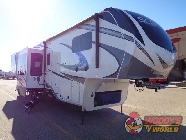 2023 Grand Design RV solitude 375res