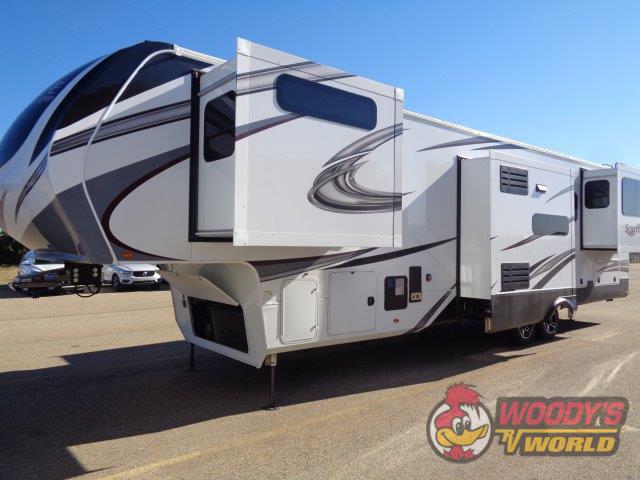 2023 Grand Design RV solitude 375res