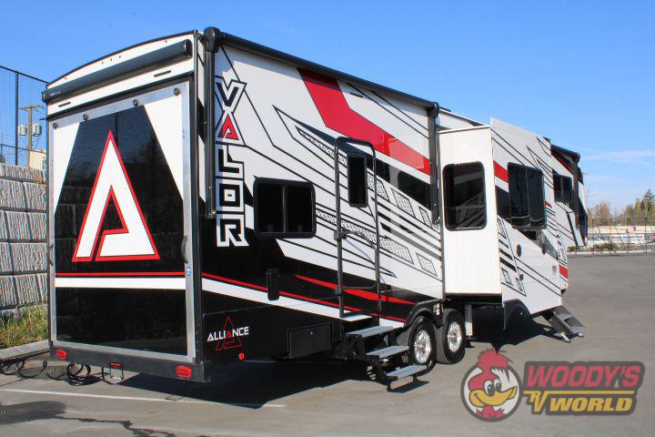 2023 Alliance Rv valor 37v13