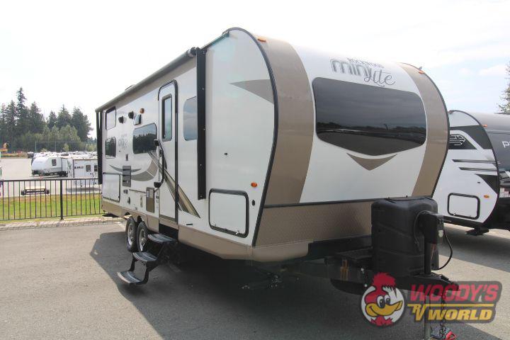 2018 ROCKWOOD 2502S