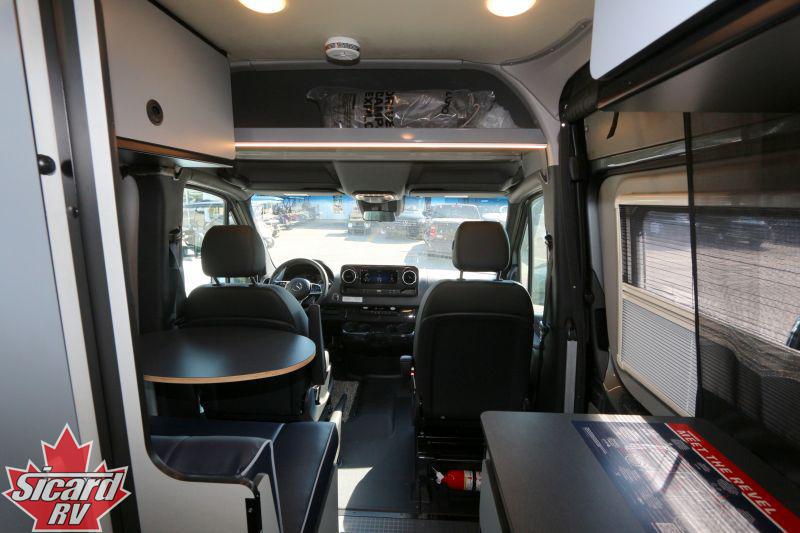 2024 Winnebago 44e