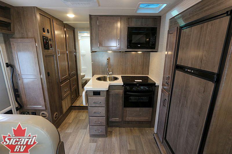 2023 Winnebago 26t