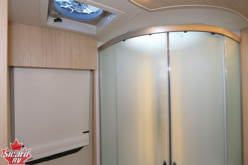 2026 LEISURE TRAVEL VANS UNITY U24MBL