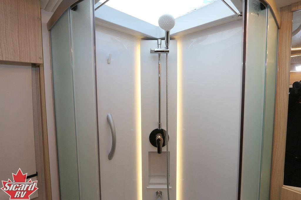 2026 LEISURE TRAVEL VANS UNITY U24MBL