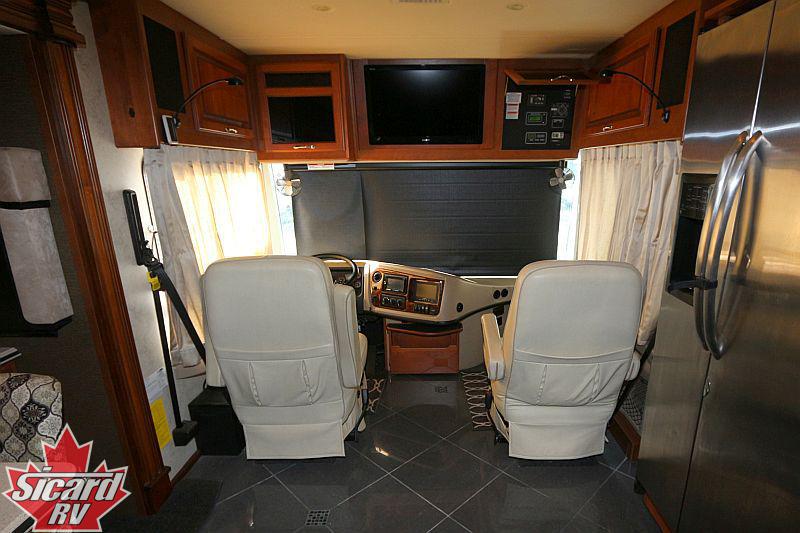 2013 FLEETWOOD DISCOVERY 40X
