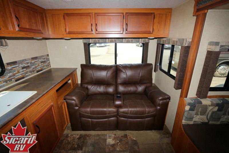 2016 Starcraft RV launch 24rls