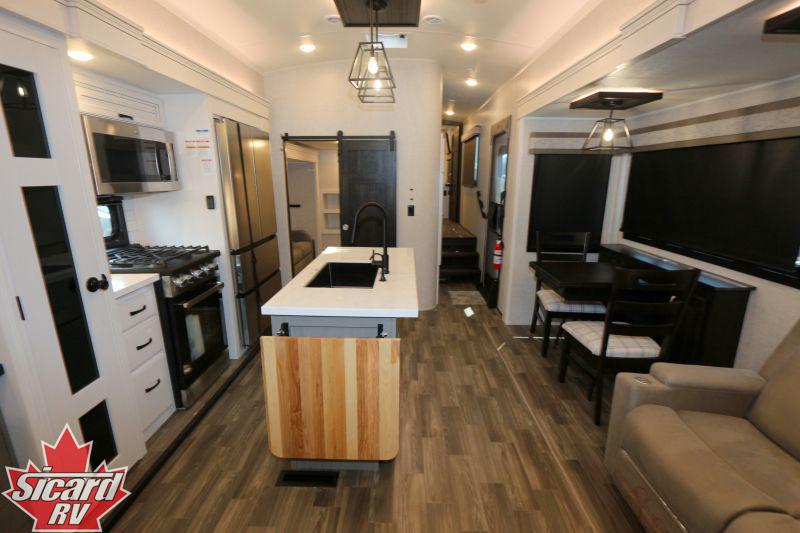 2024 Jayco north point 377rlbh