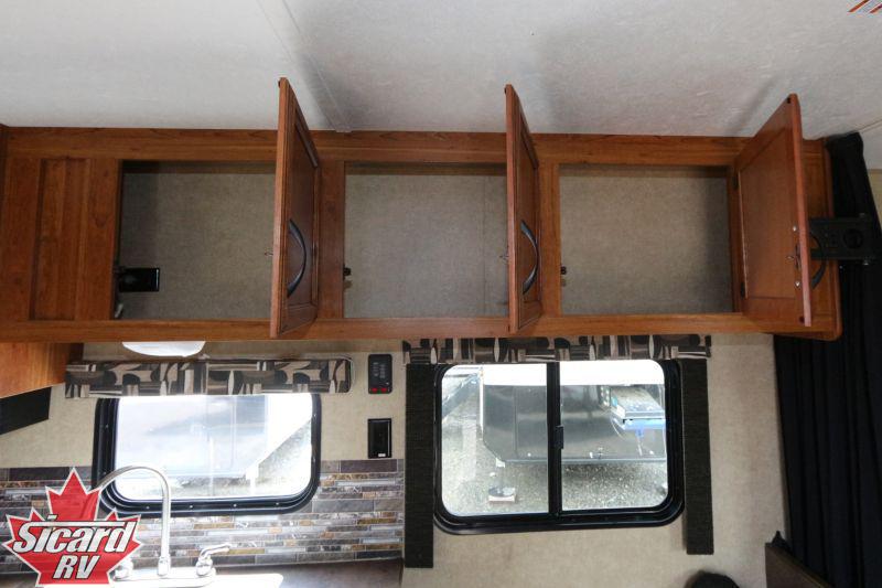 2015 Starcraft RV 26bh