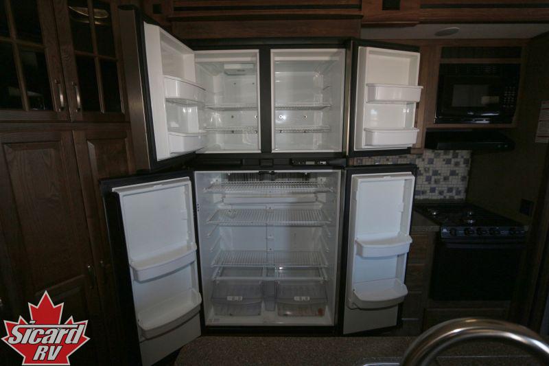 2016 KEYSTONE AVALANCHE 380FL