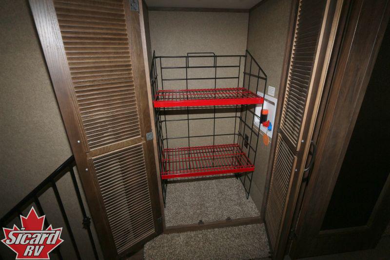 2016 KEYSTONE AVALANCHE 380FL