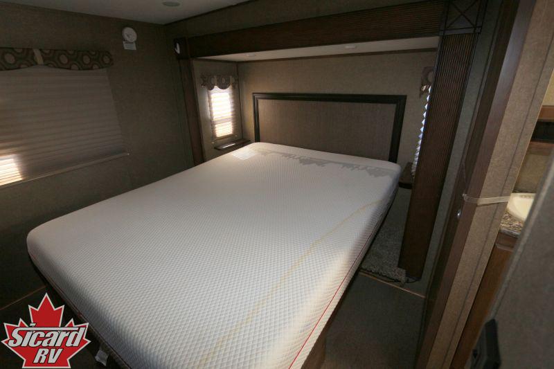 2016 KEYSTONE AVALANCHE 380FL