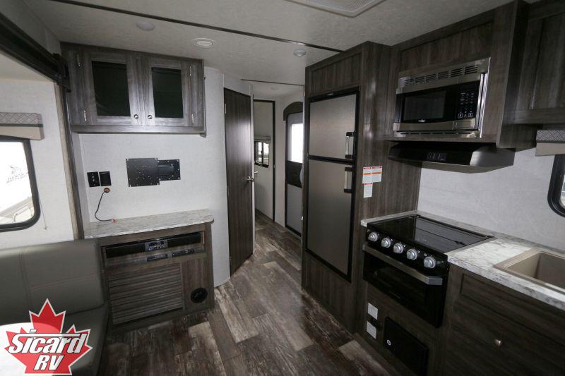 2020 Starcraft RV autumn ridge 23rls