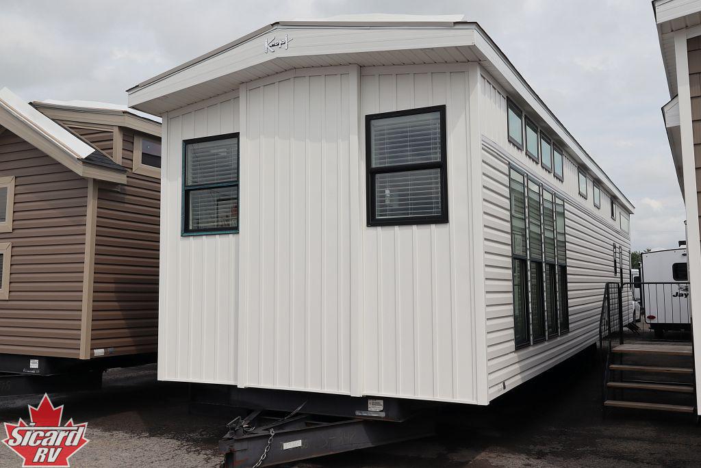 2025 KROPF CANADIAN ELDORADO 6451WD