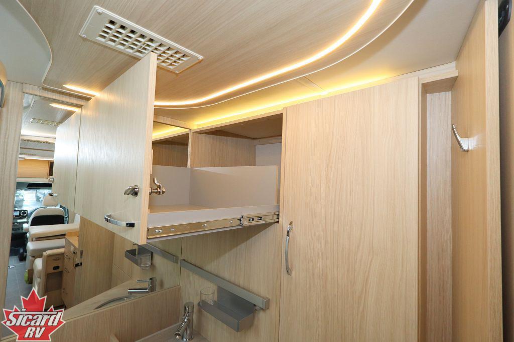 2026 LEISURE TRAVEL VANS UNITY U24MBL