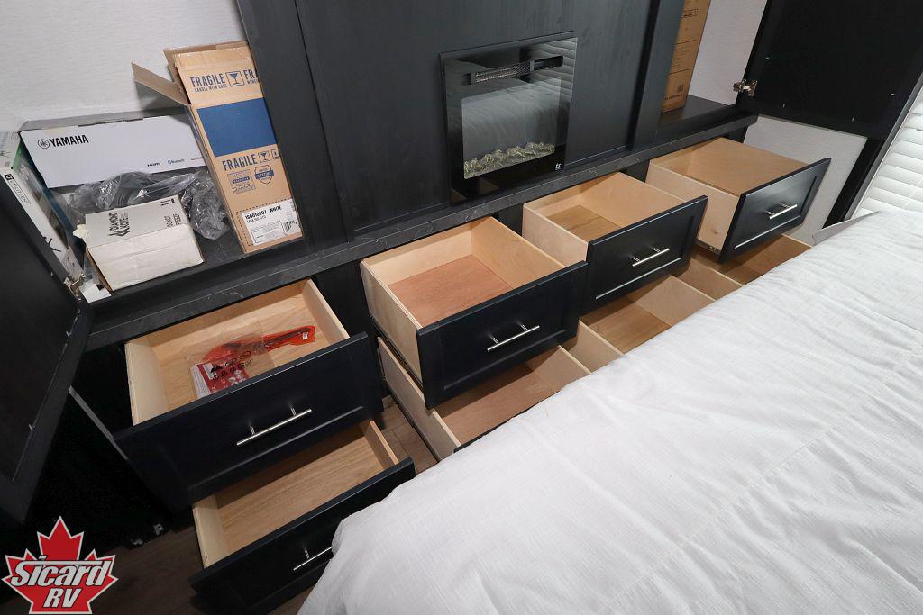 2026 KROPF CANADIAN ELDORADO 6024KWD