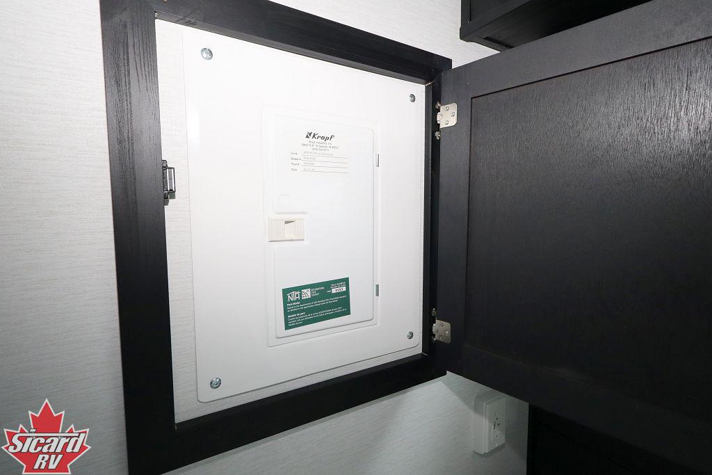 2026 KROPF CANADIAN ELDORADO 6024KWD