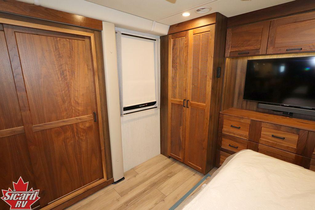 2023 WINNEBAGO JOURNEY 34N