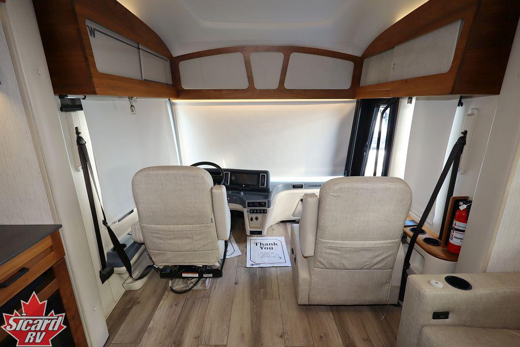 2023 WINNEBAGO JOURNEY 34N