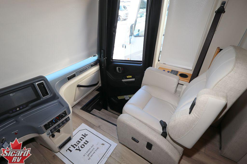 2023 WINNEBAGO JOURNEY 34N