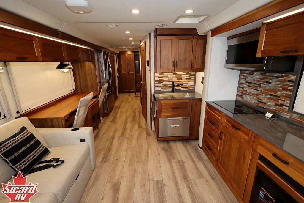 2023 WINNEBAGO JOURNEY 34N