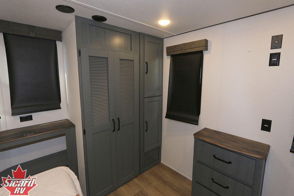 2026 PALOMINO PUMA VISTA 421LFT