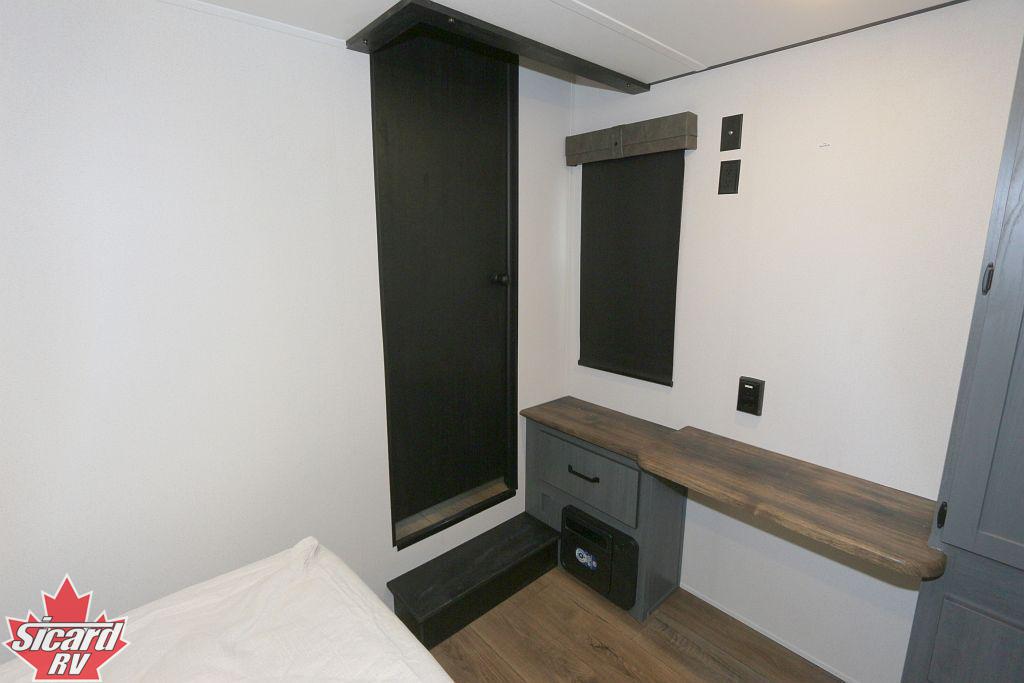 2026 PALOMINO PUMA VISTA 421LFT