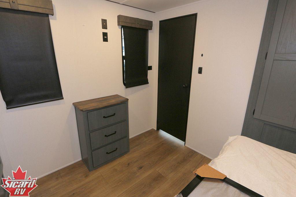 2026 PALOMINO PUMA VISTA 421LFT