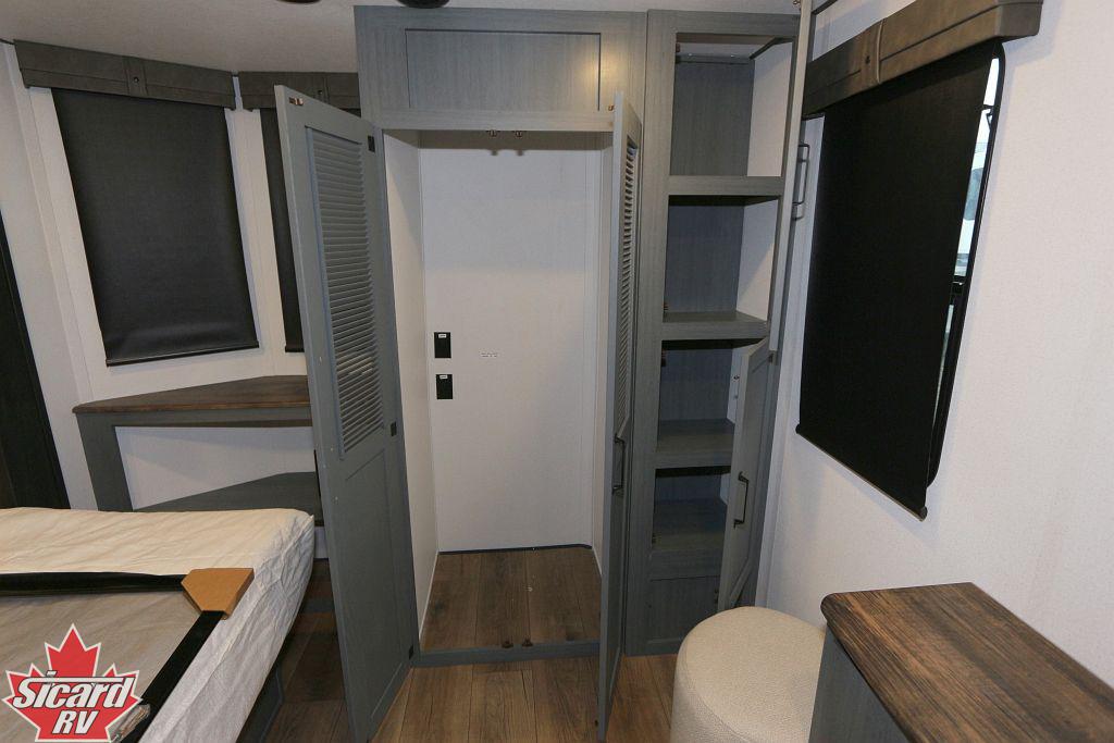 2026 PALOMINO PUMA VISTA 421LFT